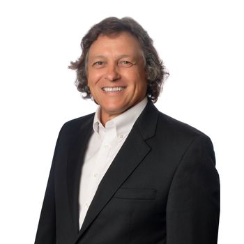Portrait of Paul D. Einselen, REALTOR®.
